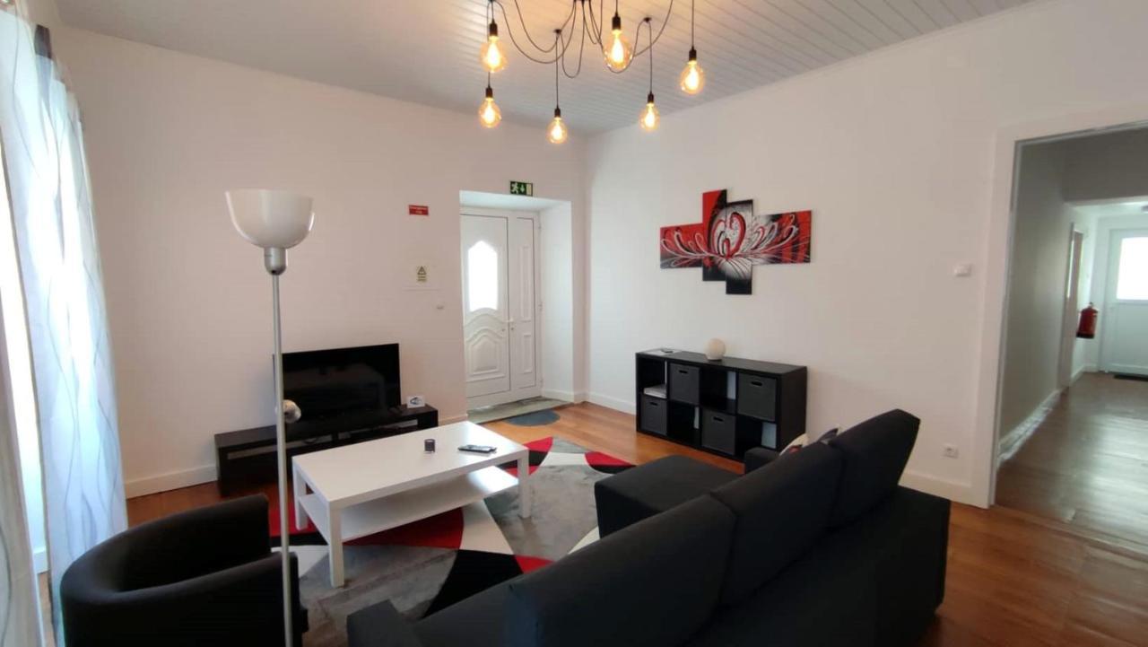 Apartamento Do Marques 圣克鲁什达什弗洛里什 外观 照片
